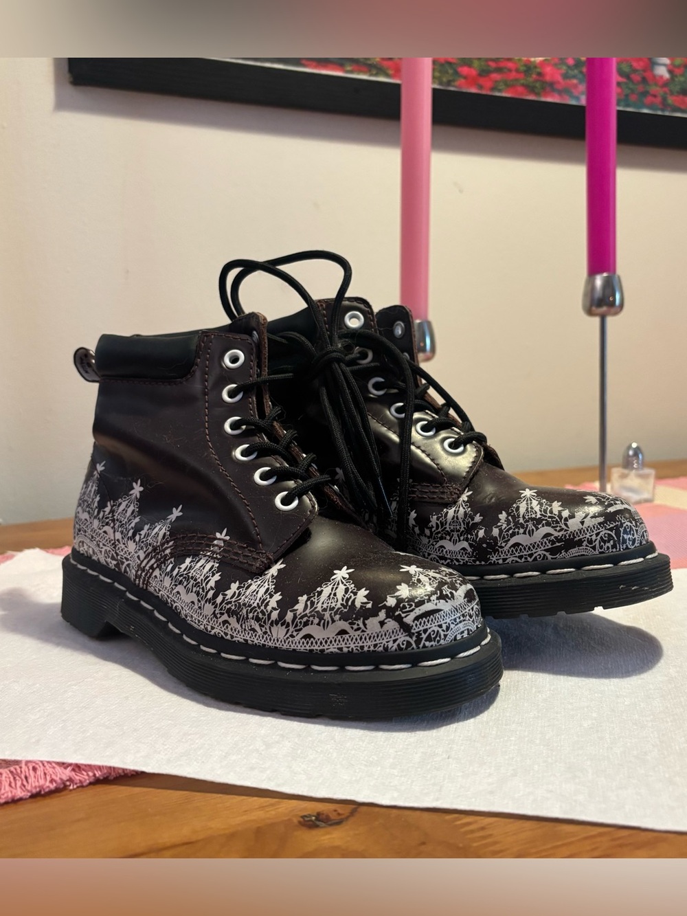 Dr. Martens 939 White Victorian Print Lace-Up Ankle Boots (Burgundy)
